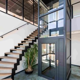 Rijsenhout, 23 september 2025 - Euroliften