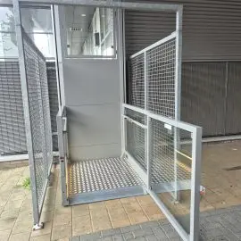 Sigma hefplateau openbaar gebouw.